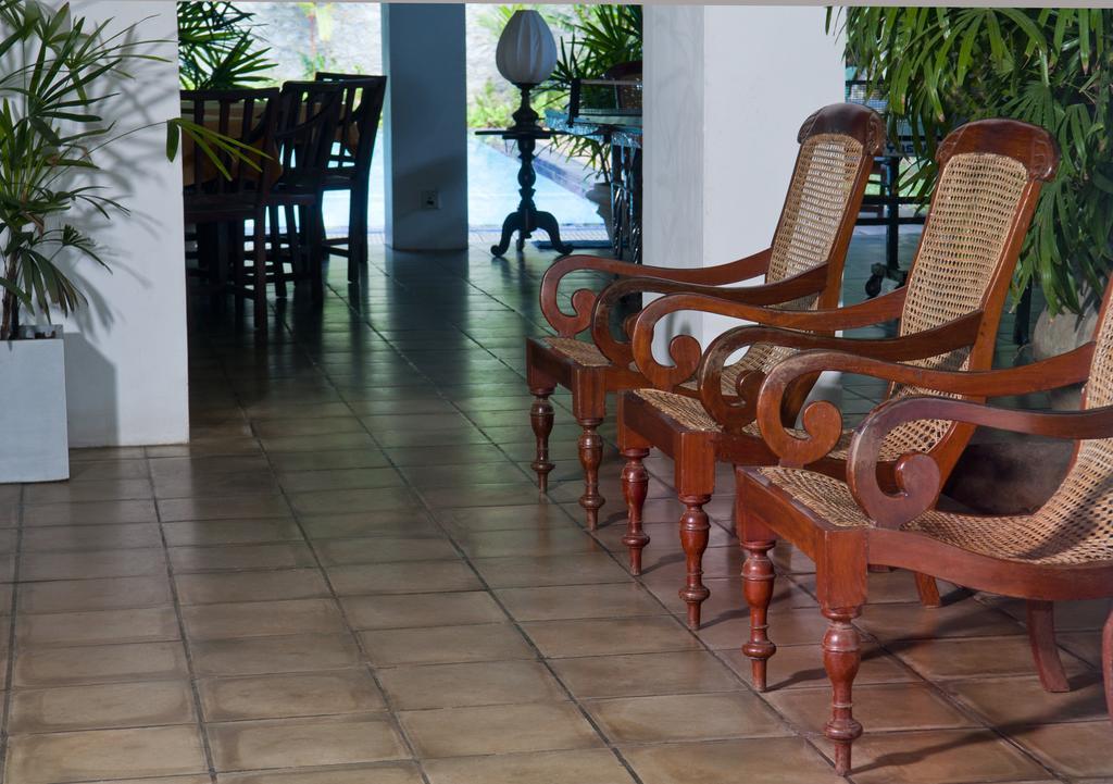 Hotel Sunflower กตรคาม ห้อง รูปภาพ