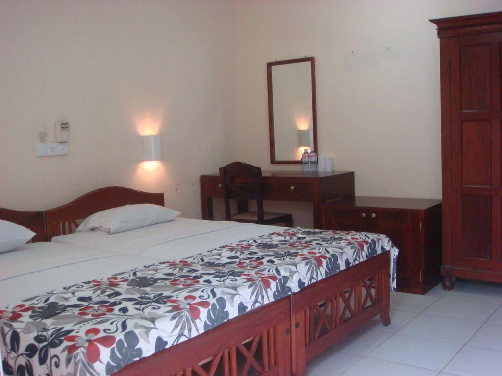 Hotel Sunflower กตรคาม ห้อง รูปภาพ